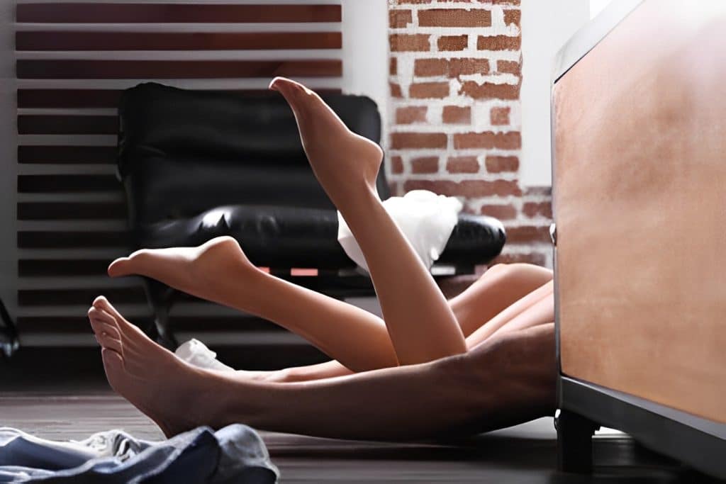 couple avec un plug